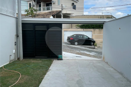 Casa à venda com 2 quartos, sendo 1 suíte, em Campo Grande, Rio de Janeiro, RJ