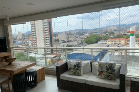 Apartamento à venda com 3 suítes em Lapa, São Paulo, SP