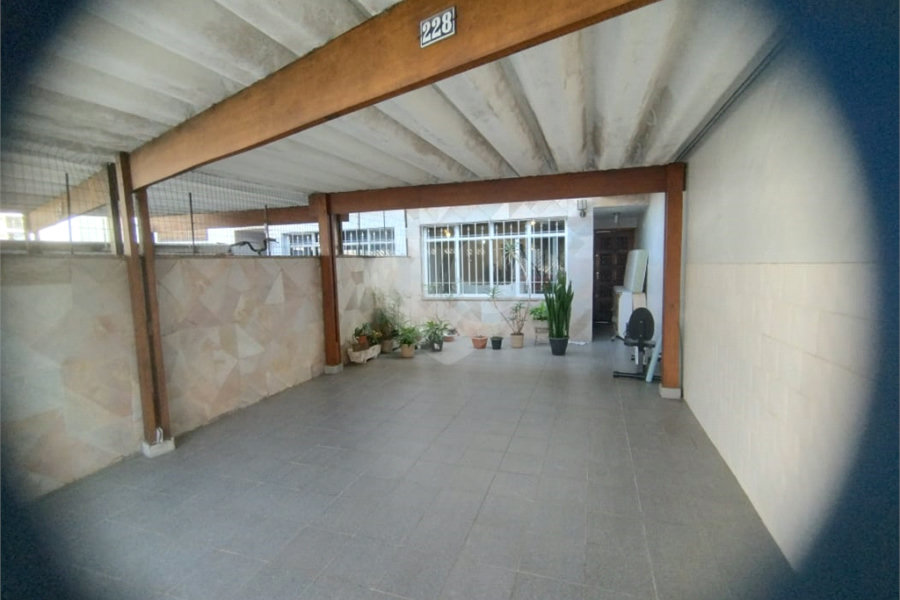 Sobrado à venda com 4 quartos, sendo 1 suíte,  em Parada Inglesa, São Paulo, SP