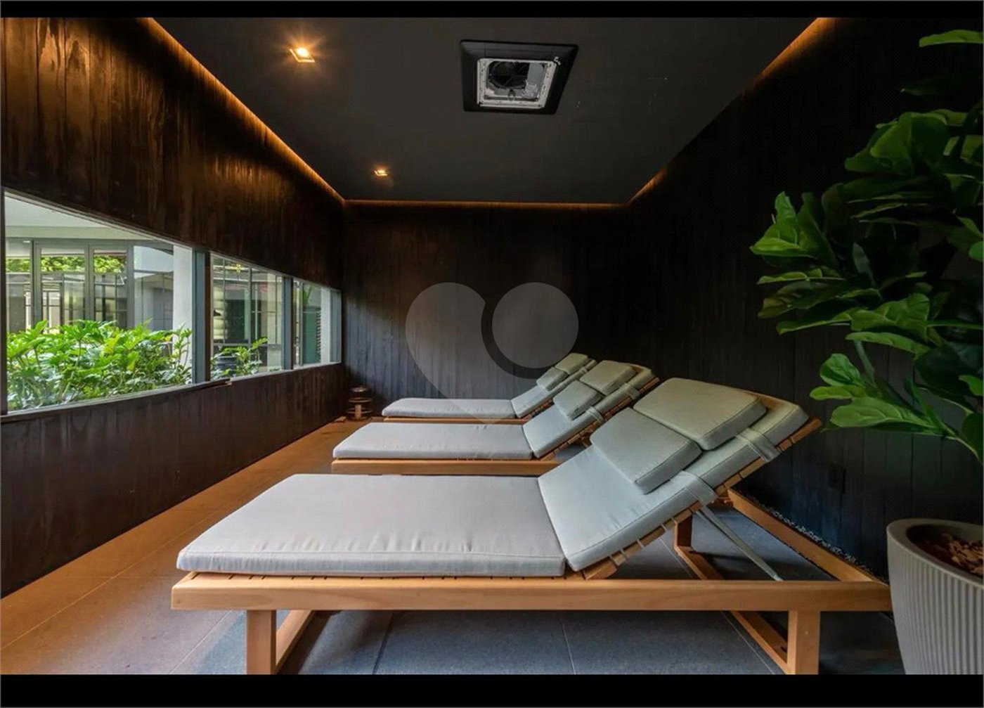 Apartamento à venda com 2 quartos, sendo 1 suíte, em Santa Efigênia, São Paulo, SP