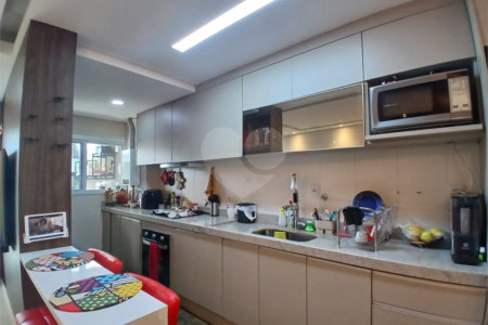 Apartamento à venda com 2 quartos, sendo 1 suíte,  em Bairro do Cambará, São Roque, SP