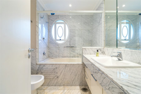 Apartamento à venda com 5 suítes em Moema, São Paulo, SP