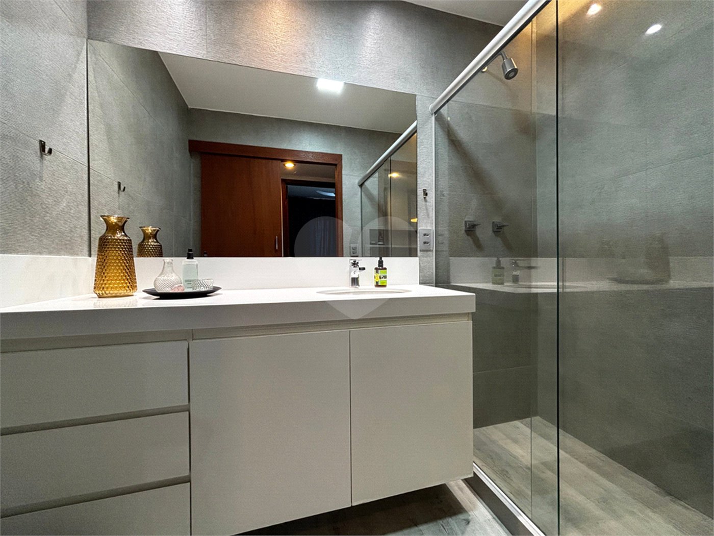 Apartamento à venda com 3 quartos, sendo 1 suíte, em Tijuca, Rio de Janeiro, RJ