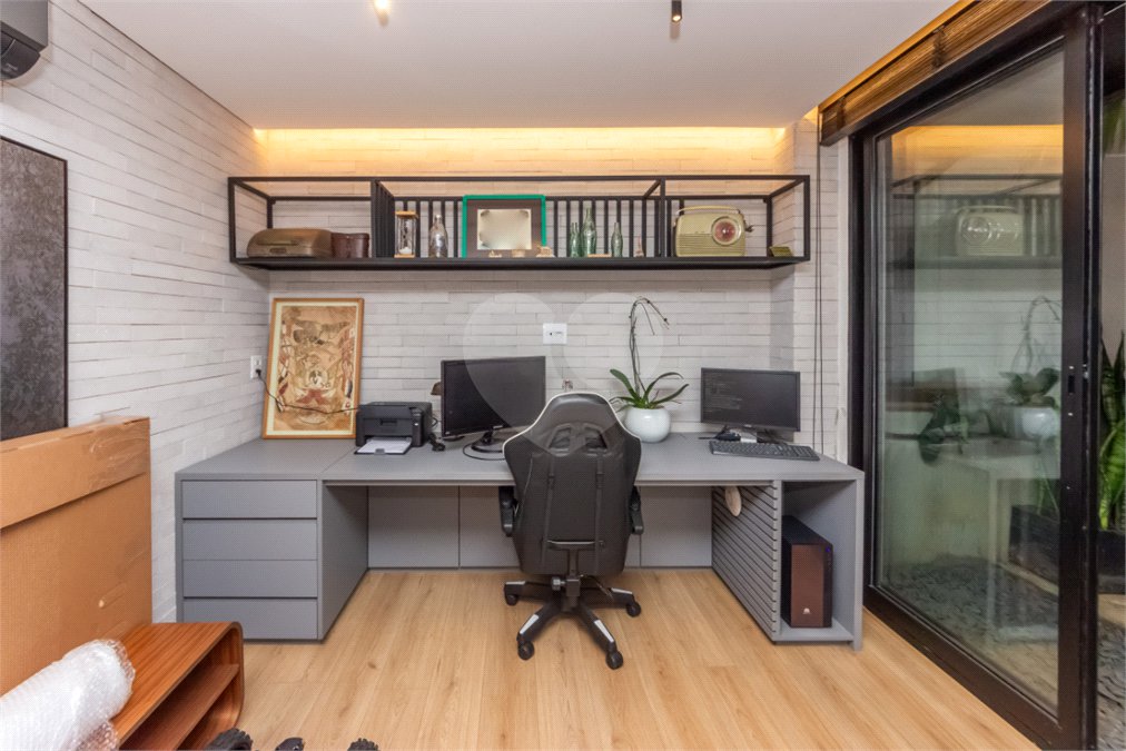 Casa à venda com 3 suítes no condomínio Lazuli, São Paulo - SP