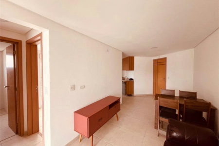 Apartamento com Varanda Gourmet em Condomínio Clube na Enseada – 2 Dormitórios