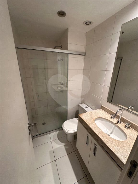 Apartamento para locação no Campo Belo com 51m², com 1 dormitório, 1 vaga, e lazer completo