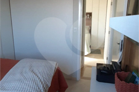 Apartamento à venda com 3 quartos, sendo 1 suíte,  em Alto Ipiranga, Mogi das Cruzes, SP