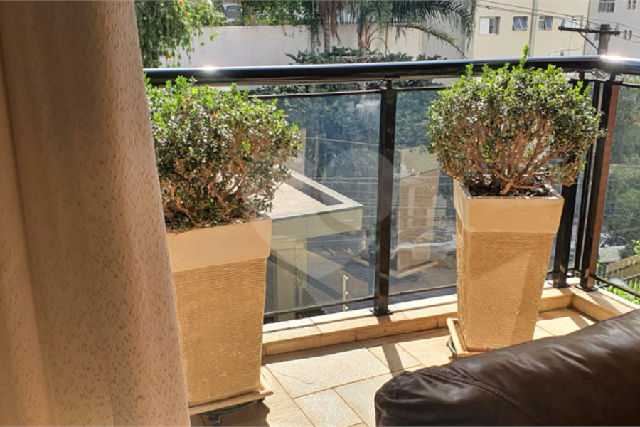 Apartamento à venda com 4 quartos, sendo 3 suítes,  em Perdizes, São Paulo, SP