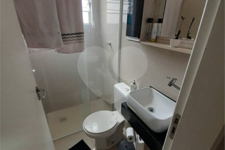 Apartamento com 2 dormitórios Mont Royal