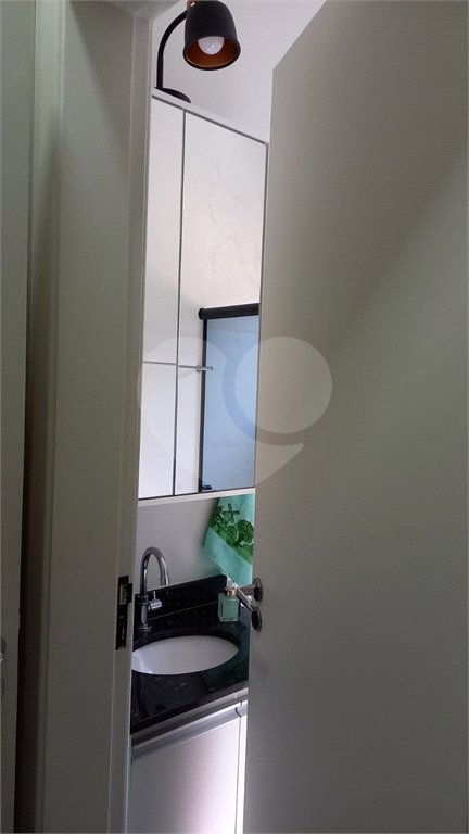 Casa à venda com 3 suítes no condomínio Residencial Marchant Buarque, Atibaia - SP