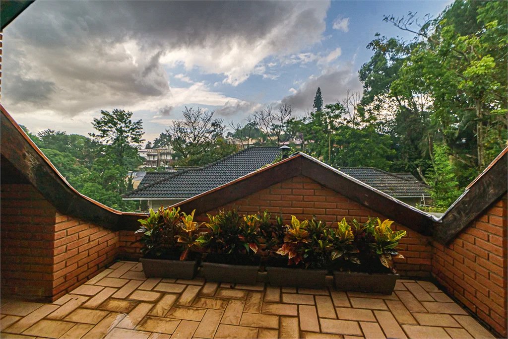 Casa à venda com 5 suítes em Jardim Morumbi, São Paulo, SP
