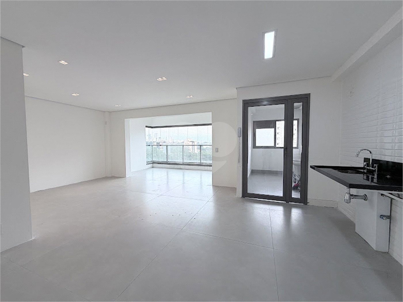 Apartamento à venda com 3 quartos, sendo 1 suíte, em Vila Leopoldina, São Paulo, SP