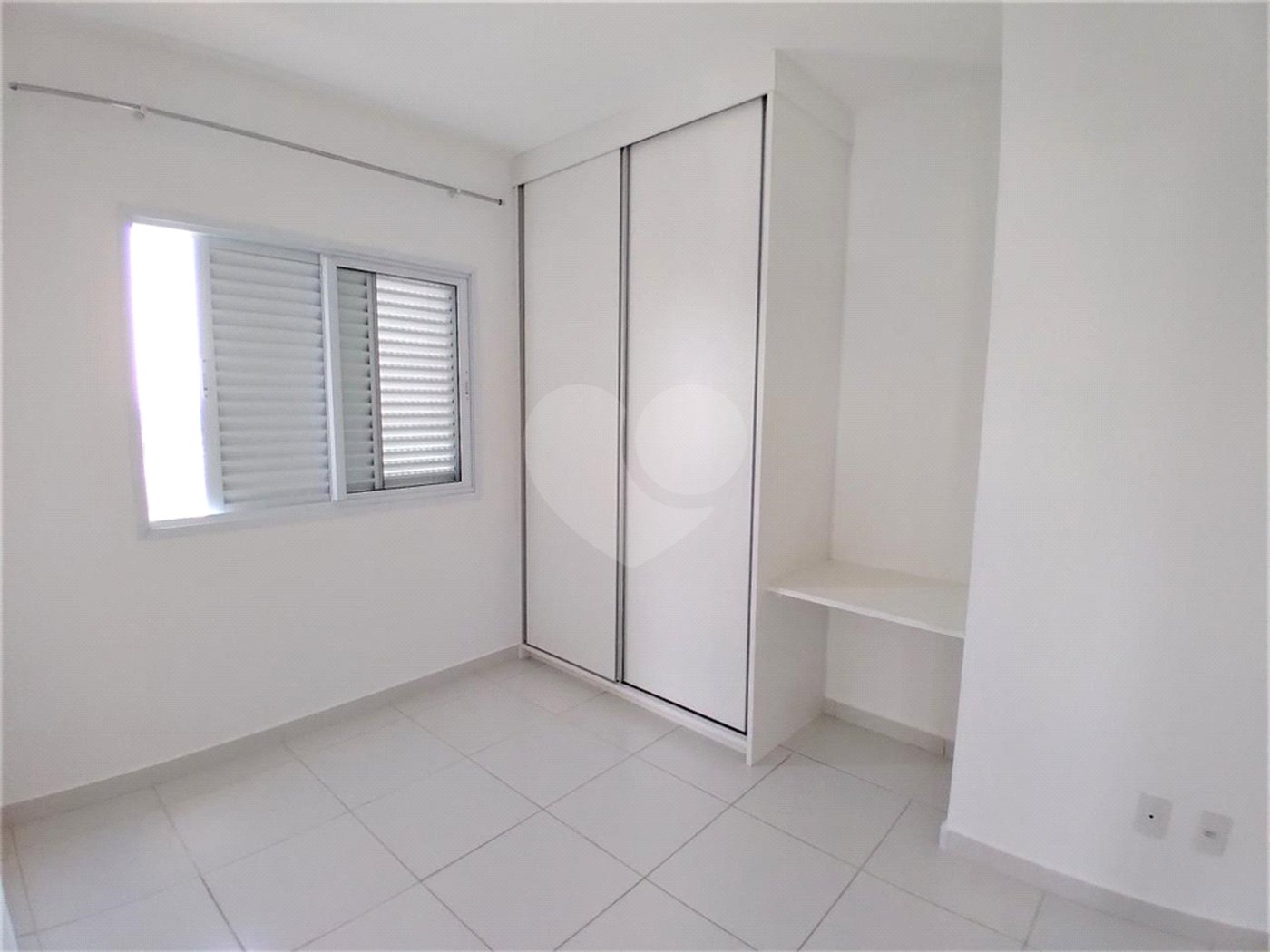 Apartamento para alugar com 2 quartos, sendo 1 suíte, em Parque São Lourenço, Indaiatuba, SP