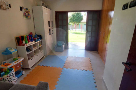 Casa à venda com 4 quartos, sendo 2 suítes, no condomínio Eco Clube Vivendas do Lago, Sorocaba - SP