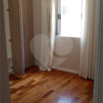 Casa à venda com 3 suítes no condomínio Picollo, Louveira - SP