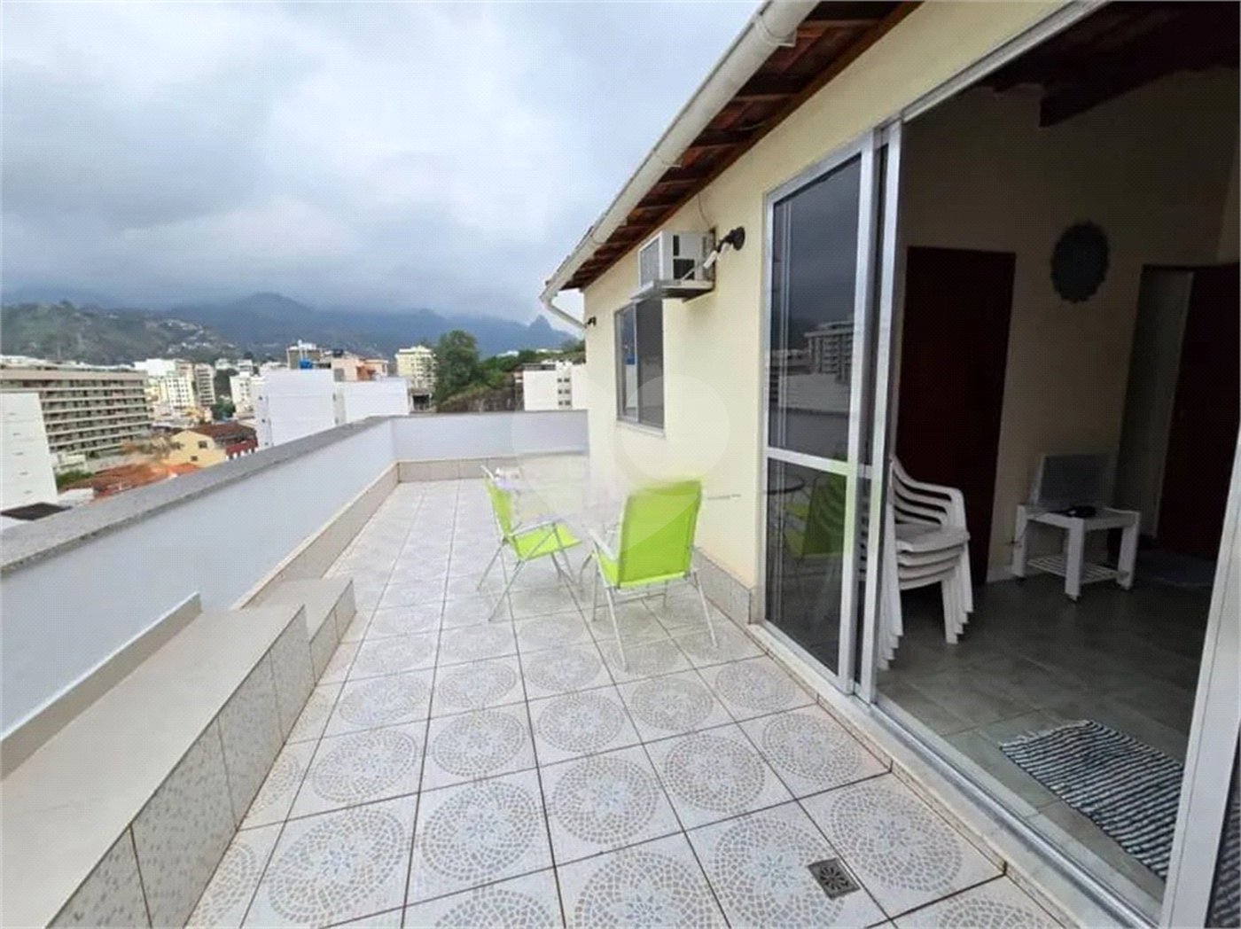 Cobertura à venda com 3 quartos, sendo 1 suíte, em Tijuca, Rio de Janeiro, RJ
