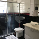 Sobrado à venda com 4 quartos, sendo 3 suítes,  em Tremembé, São Paulo, SP