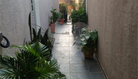 Sobrado à venda com 3 quartos em Artur Alvim, São Paulo, SP