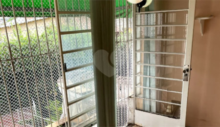 Casa à venda com 2 quartos, sendo 1 suíte,  em Vila Trujillo, Sorocaba, SP