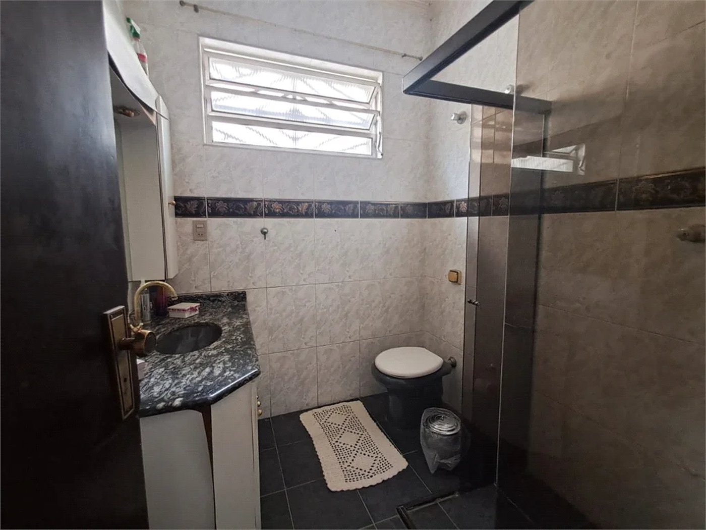 Sobrado à venda com 3 quartos, sendo 1 suíte,  em Vila Romana, São Paulo, SP