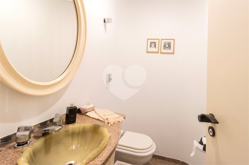 Apartamento à venda com 4 quartos, sendo 1 suíte, em Jardim Paulista, São Paulo, SP