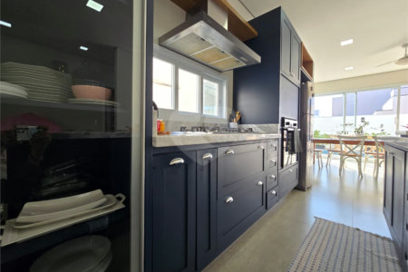 Casa à venda com 3 quartos, sendo 2 suítes, no condomínio Golden, Itapetininga - SP