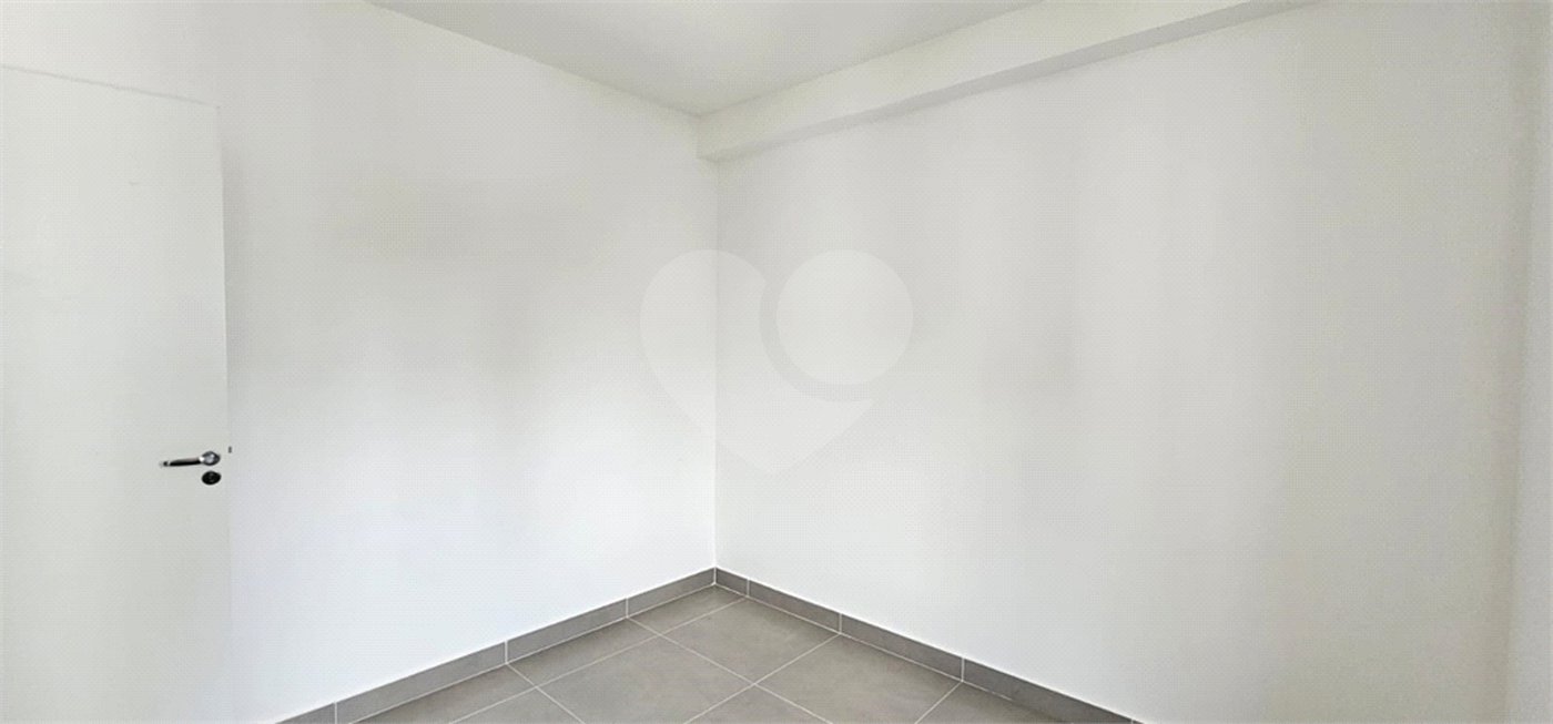 Apartamento para alugar com 2 suítes em Jardim Ampliação, São Paulo, SP
