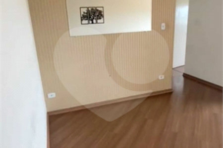 Apartamento à venda com 3 quartos, sendo 1 suíte, em Vila Machado, Jacareí, SP