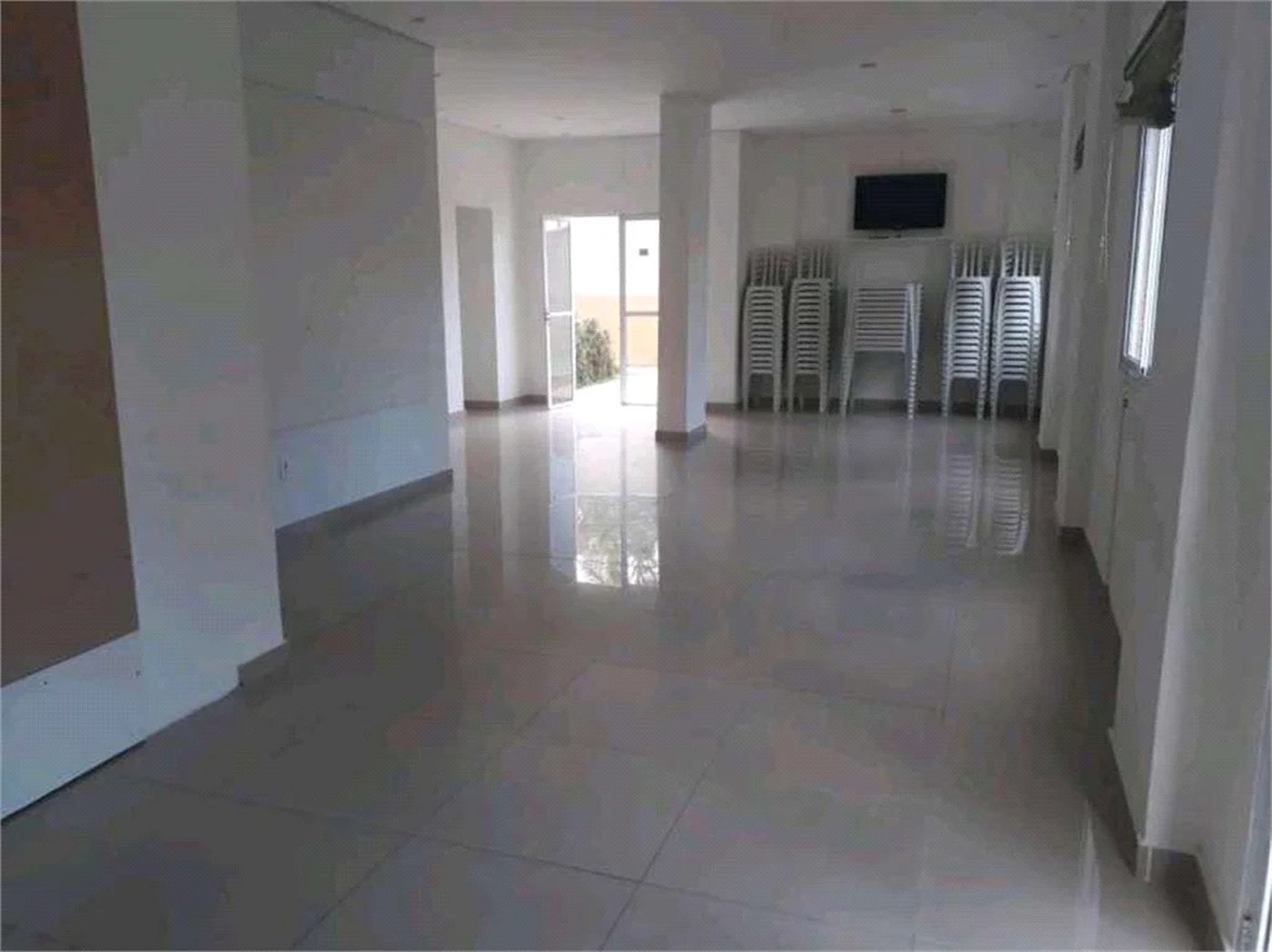 Apartamento à venda com 3 quartos, sendo 1 suíte, em Parque Reboucas, São Paulo, SP