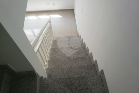 Casa à venda com 3 suítes em Parada Inglesa, São Paulo, SP