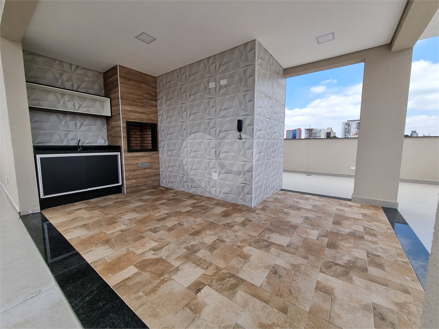 Apartamento à venda com 1 quarto em Vila Mazzei, São Paulo, SP