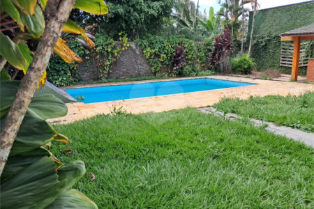 Sobrado para alugar com 4 quartos, sendo 2 suítes, em Interlagos, São Paulo, SP