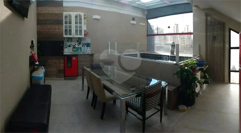 Duplex à venda com 3 quartos, sendo 1 suíte, em Vila Andrade, São Paulo, SP