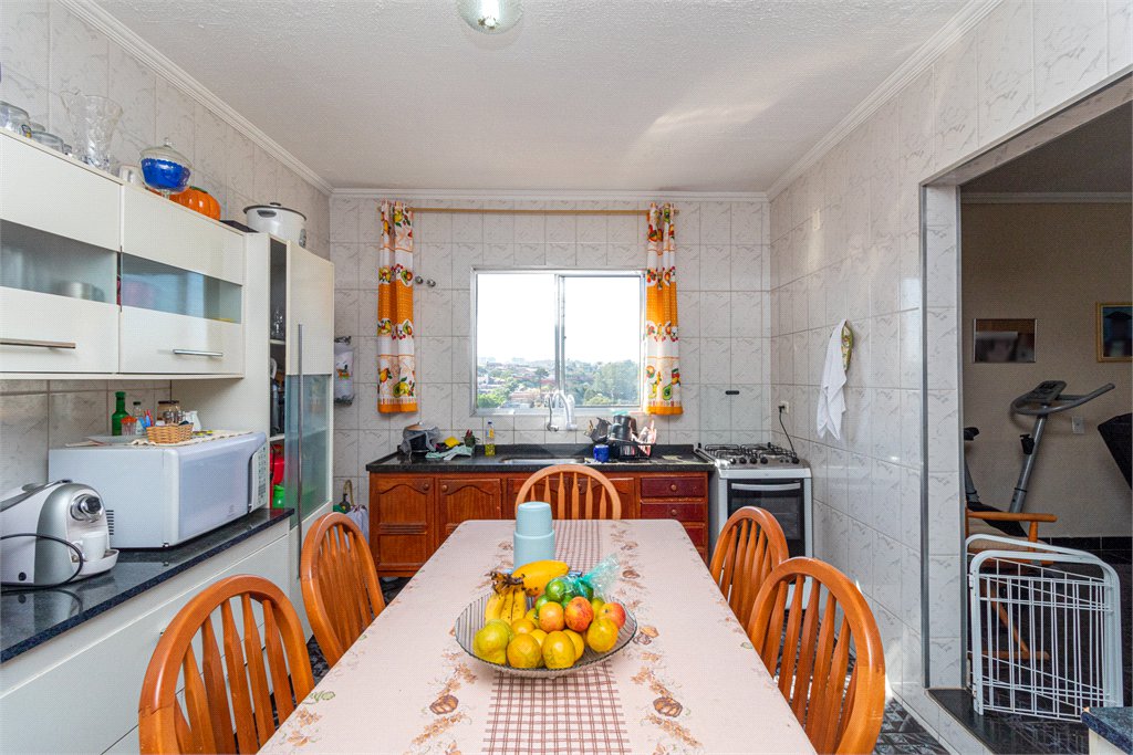 Casa à venda com 3 quartos, sendo 1 suíte, em Jardim Paris, São Paulo, SP