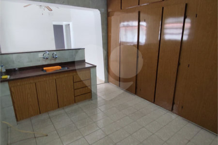 Casa Térrea à venda com 3 quartos em Chácara Califórnia, São Paulo, SP