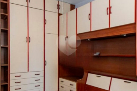 Apartamento à venda com 2 quartos em Cerqueira César, São Paulo, SP