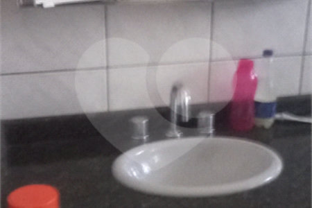 Sobrado à venda com 8 quartos, sendo 2 suítes,  em Vila Suissa, Mogi das Cruzes, SP