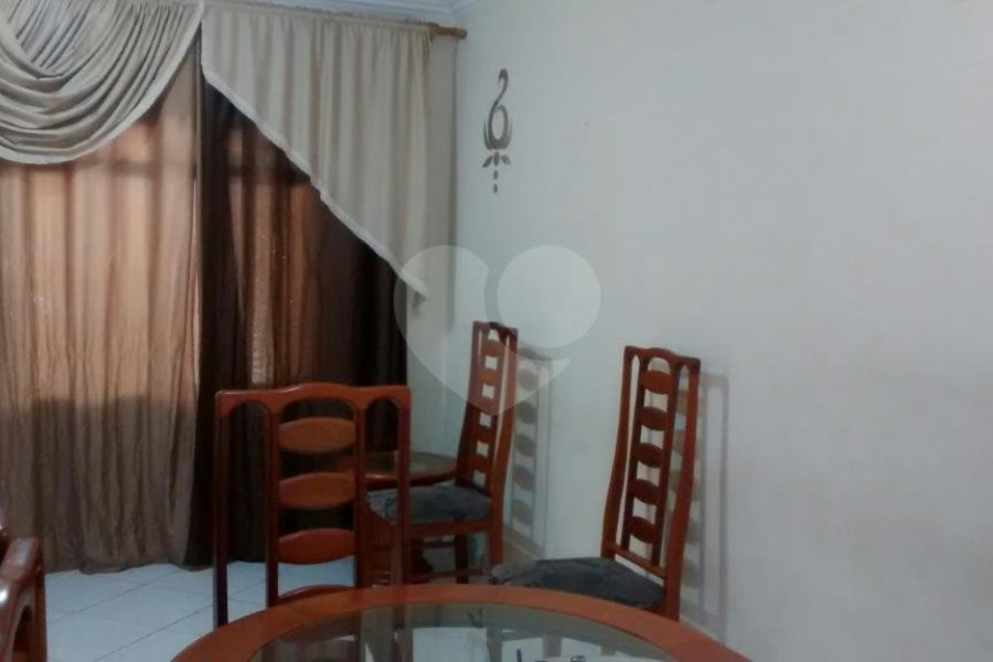 Sobrado à venda com 3 quartos, sendo 1 suíte, em Tremembé, São Paulo, SP