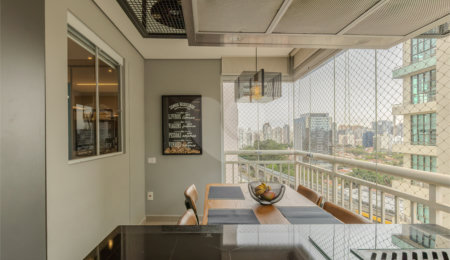 Apartamento à venda com 2 quartos, sendo 1 suíte,  em Cidade Monções, São Paulo, SP