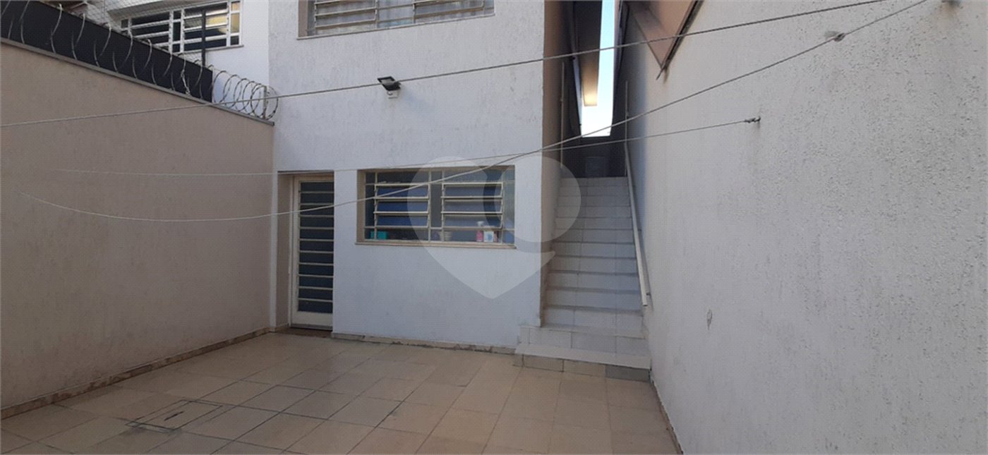 Sobrado à venda com 3 quartos, sendo 1 suíte, em Tremembé, São Paulo, SP