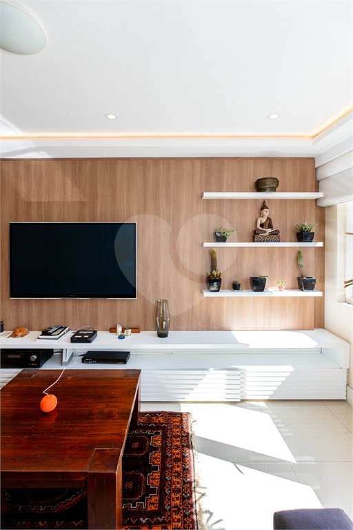 Apartamento à venda com 3 quartos, sendo 1 suíte,  em Brooklin Paulista, São Paulo, SP