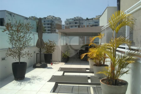 Apartamento à venda com 4 quartos, sendo 2 suítes, em Paraíso do Morumbi, São Paulo, SP