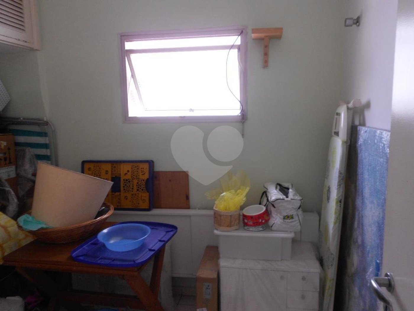 Apartamento à venda com 3 quartos, sendo 1 suíte,  em Santa Cecília, São Paulo, SP
