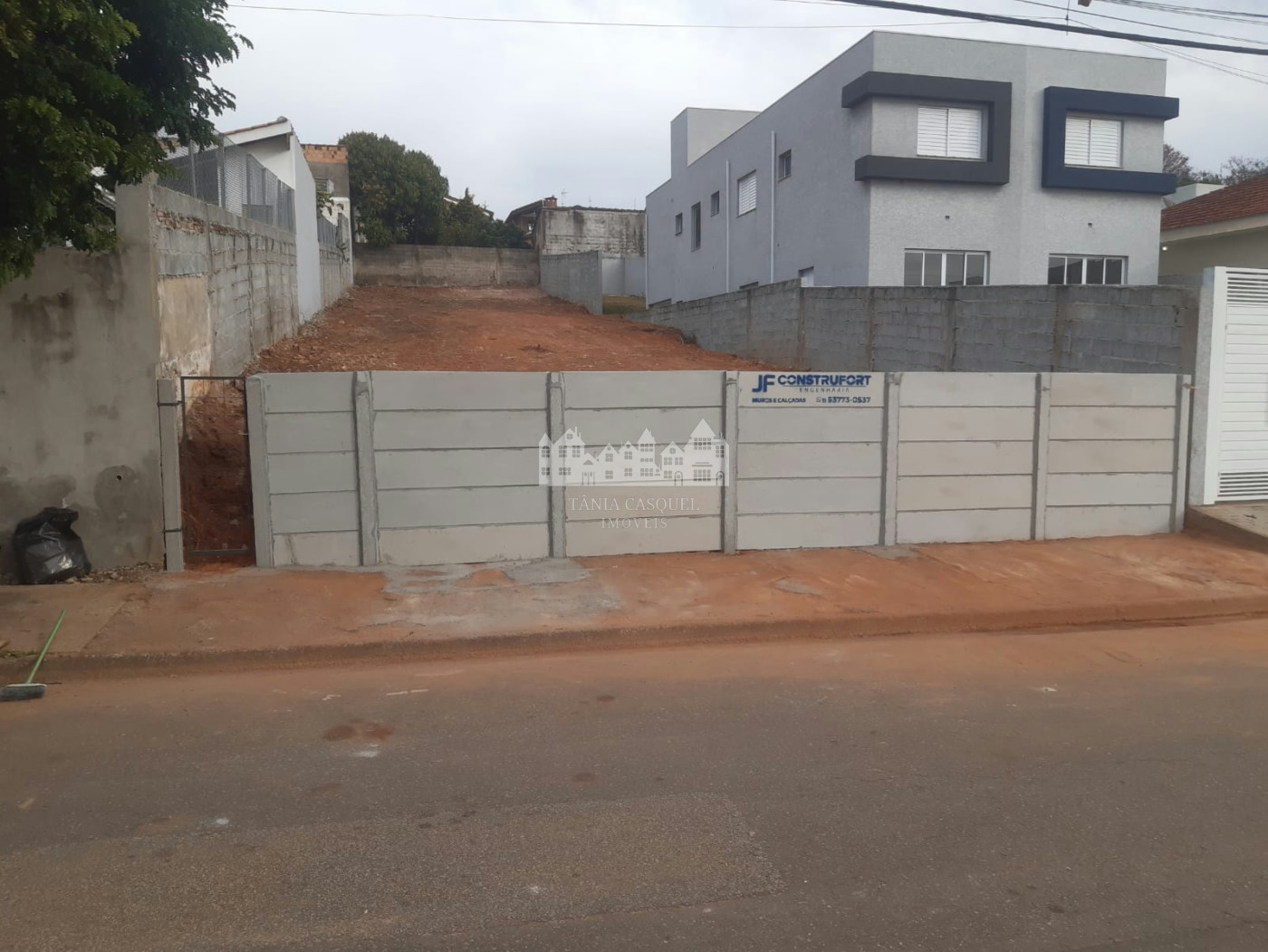 Terreno à venda em Jardim dos Pinheiros, Atibaia, SP