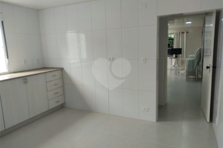Sobrado à venda com 3 quartos em Santo Amaro, São Paulo, SP
