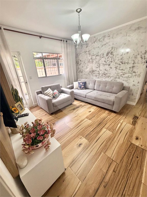 Casa à venda com 3 quartos em Cangaíba, São Paulo, SP