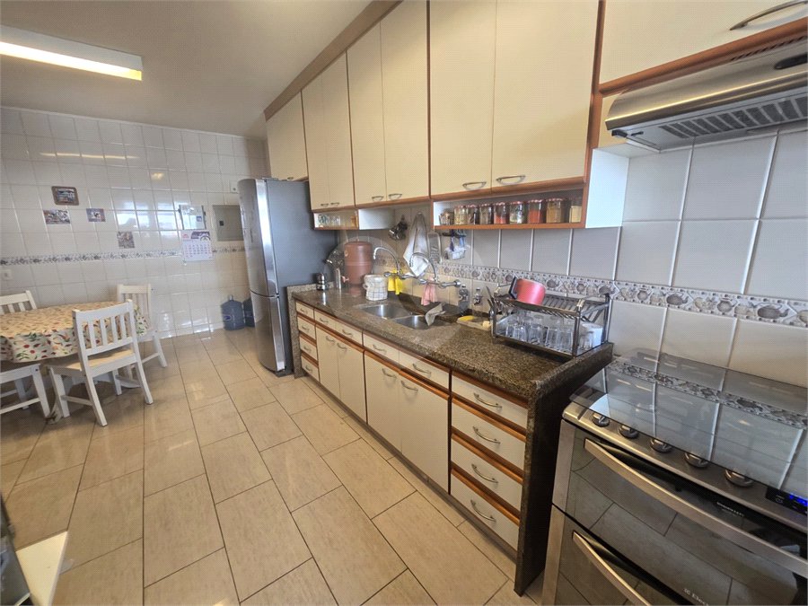 Apartamento à venda com 4 quartos, sendo 1 suíte, em Tijuca, Rio de Janeiro, RJ