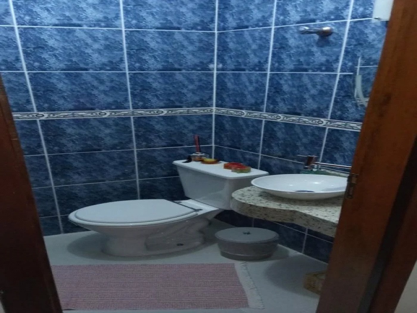 Casa à venda com 3 quartos, sendo 1 suíte, no condomínio Alcides Moreira, São Paulo - SP