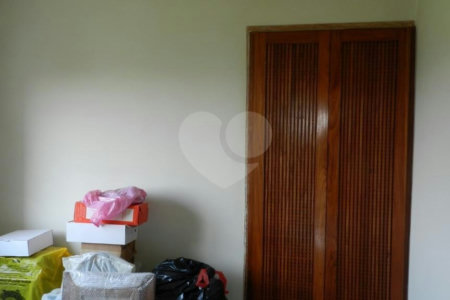 Apartamento à venda com 3 quartos, sendo 1 suíte, em Alto da Boa Vista, São Paulo, SP