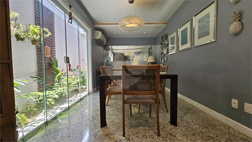 Casa à venda ou para alugar com 4 quartos, sendo 3 suítes, no condomínio Associação Vivendas do Sol, Rio de Janeiro - RJ